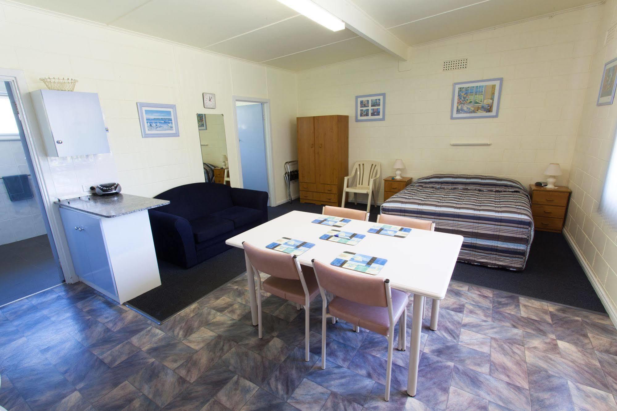 Modra'S Apartments Tumby Bay Exterior foto